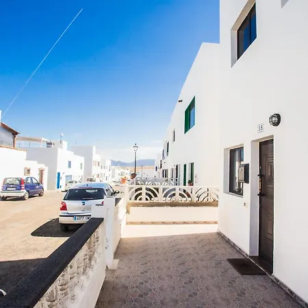 Дом отдыха Casa Ohana In Caleta De Caballo